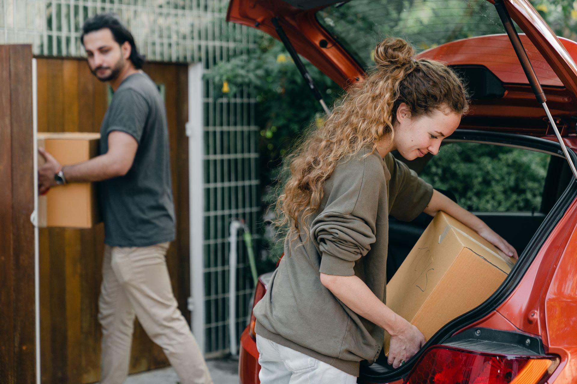 Sorgfältig gepackte Umzugskartons